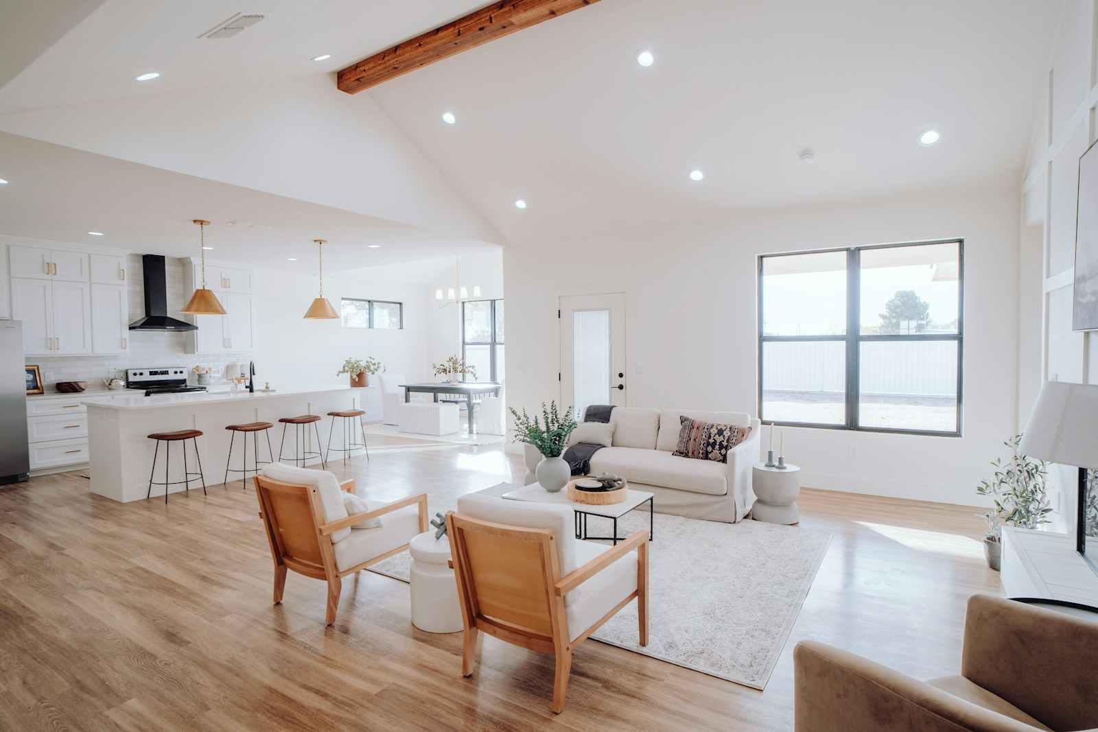 contemporary interior designers
